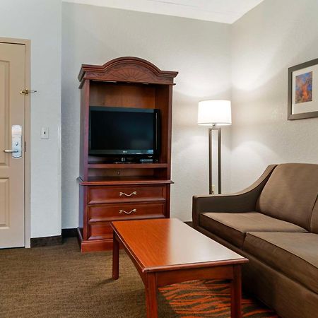 Best Western Executive Inn & Suites Grand Rapids Bagian luar foto