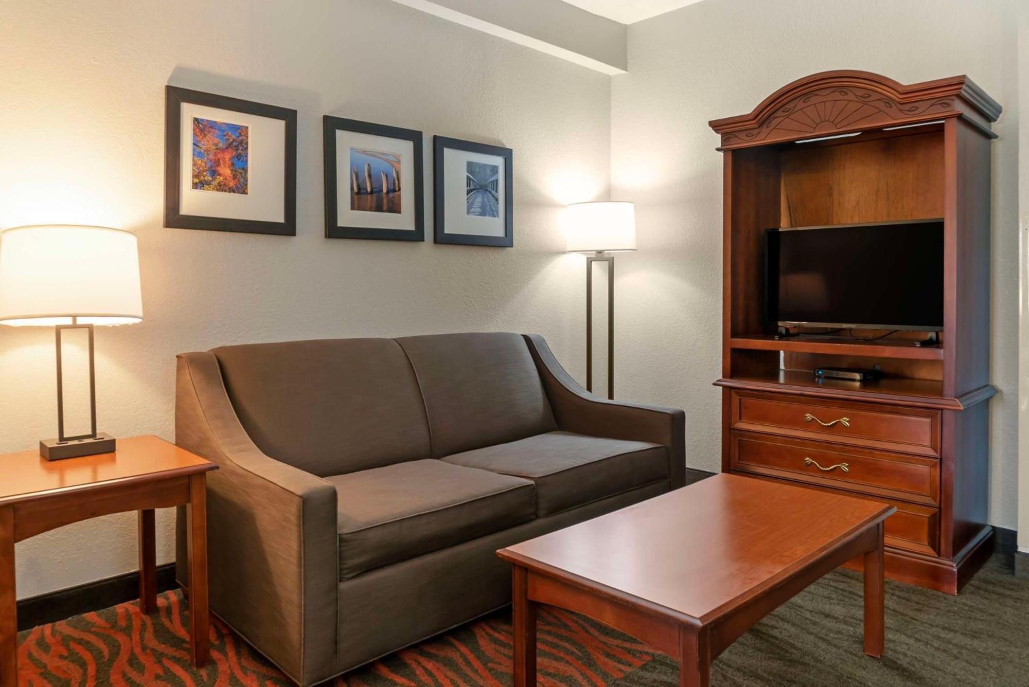 Best Western Executive Inn & Suites Grand Rapids Bagian luar foto