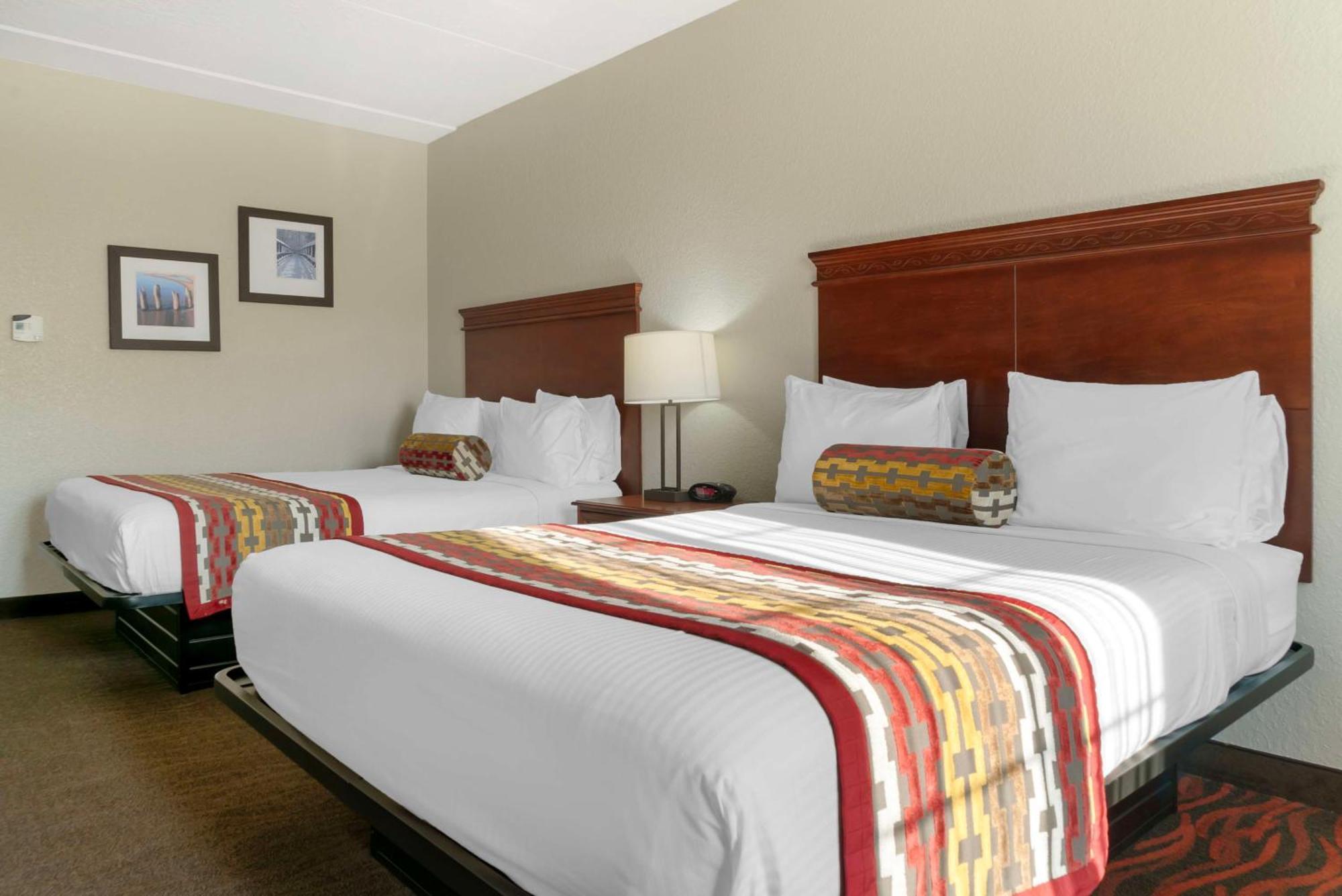 Best Western Executive Inn & Suites Grand Rapids Bagian luar foto