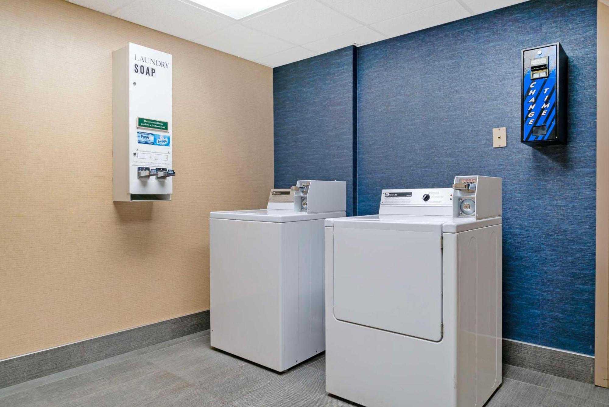 Best Western Executive Inn & Suites Grand Rapids Bagian luar foto