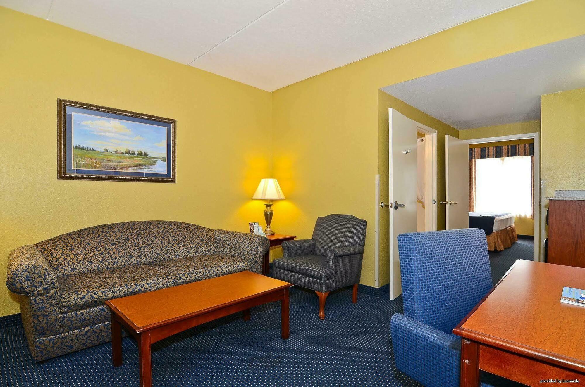 Best Western Executive Inn & Suites Grand Rapids Bagian luar foto